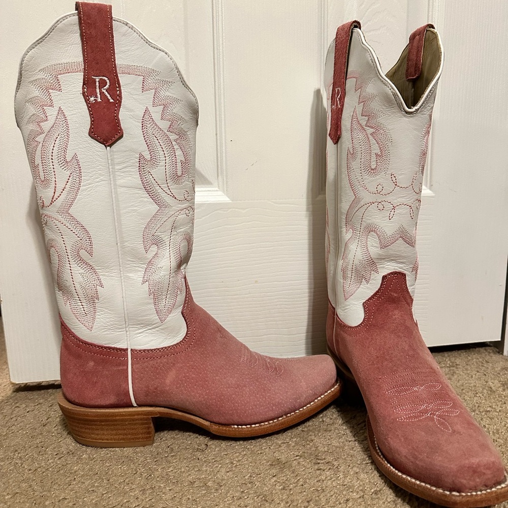 Women's Two-Tone Western Boots